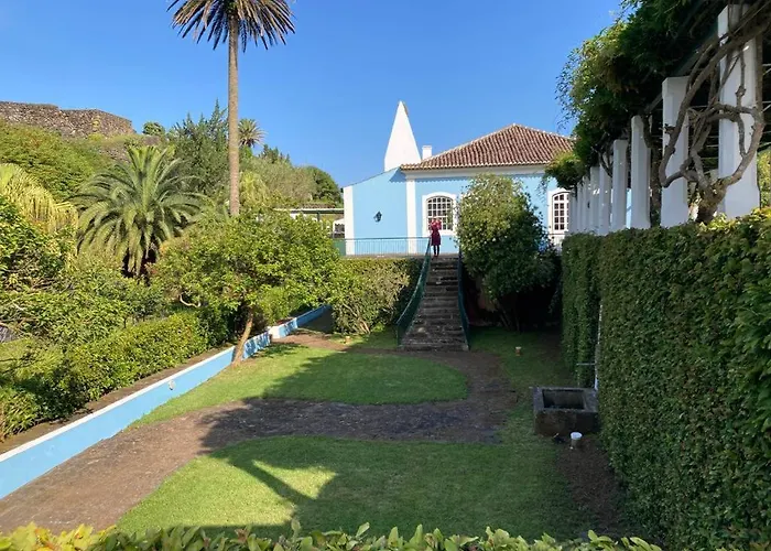 Quinta Palmeiras Bed & Breakfast