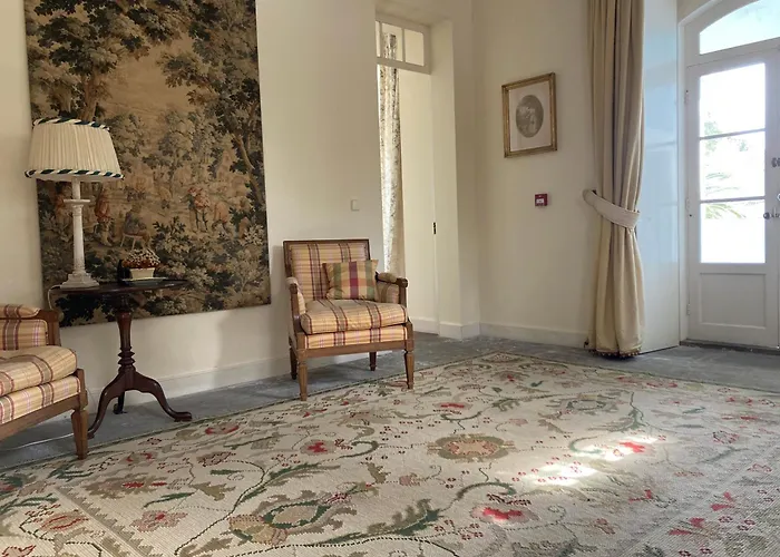 Quinta Palmeiras Bed & Breakfast